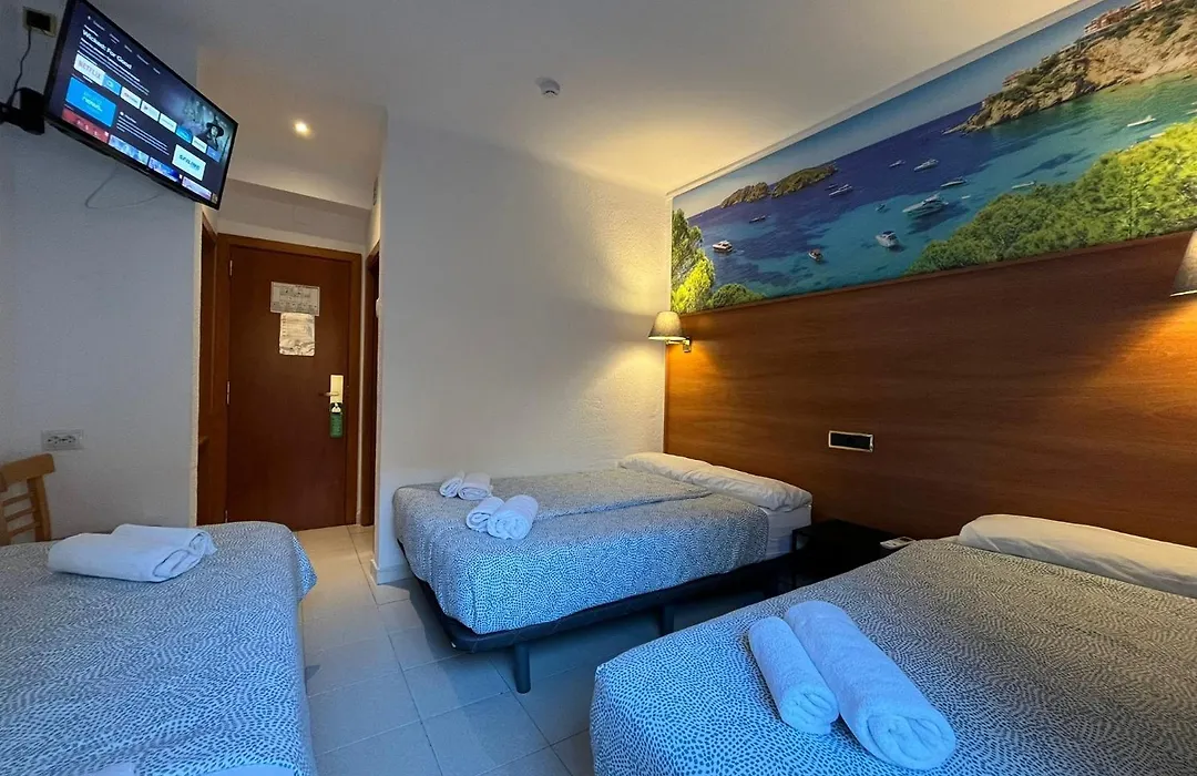 Hotel Maremagnum-1